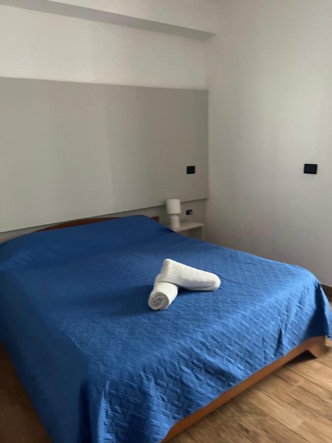 Leone Di Nemea - Νεμέος Λέων Otel Reggio di Calabria Dış mekan fotoğraf